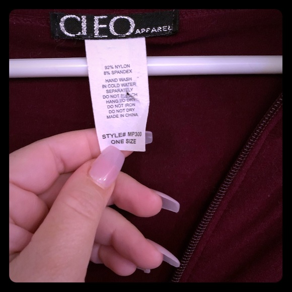 Maroon Jacket - Picture 4 of 5